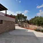 Holiday home Xemoni House Koita