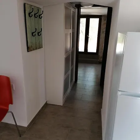 Xemoni House Koita