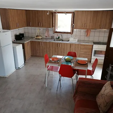 Xemoni House 펜션 Koíta